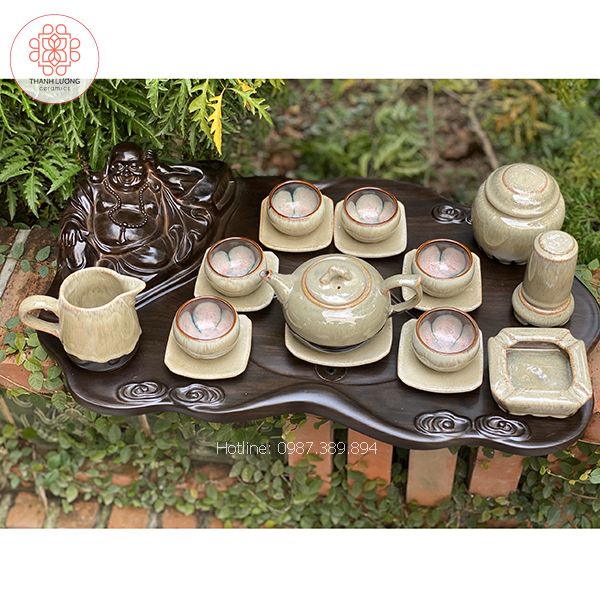 Bộ Ấm Chén Bát Tràng Lòng Hoa Dáng Chóp - 15186 Bộ Ấm Chén Bát Tràng Lòng Hoa Dáng Chóp - 15186